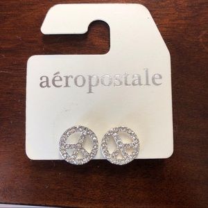 NWT Peace Sign Stud Earrings